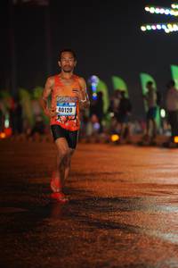 BIB: 40120
                            <button type="button" onclick="openModal(16132539)" class="btn btn-primary btn-sm float-right btn-popup" data-toggle="modal" data-target=".modal-high-quality">
                        <i class="fas fa-shopping-cart"></i> Add to Cart
                    </button>
                                            <button type="button" onclick="isThisMe(16132539, true)" class="btn btn-success btn-sm float-right btn-popup btn-isme hidden" data-toggle="tooltip" data-placement="bottom" title="นี่คือรูปของคุณใช่ไหม คลิกที่นี่เพื่อเอาเข้าอัลบั้ม">
                        <i class="fas fa-plus"></i> Add to album
                    </button>
                    <button type="button" onclick="isThisMe(16132539, false)" class="btn btn-warning btn-sm float-right btn-popup btn-isnotme hidden">
                        <i class="fas fa-ban"></i> Remove from album
                    </button>